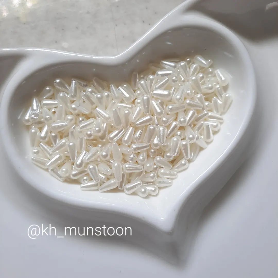 munstoon.0-۲۰۲۳۰۷۰۶-0017 اشکی صدفی کوچیک - تصویر 1