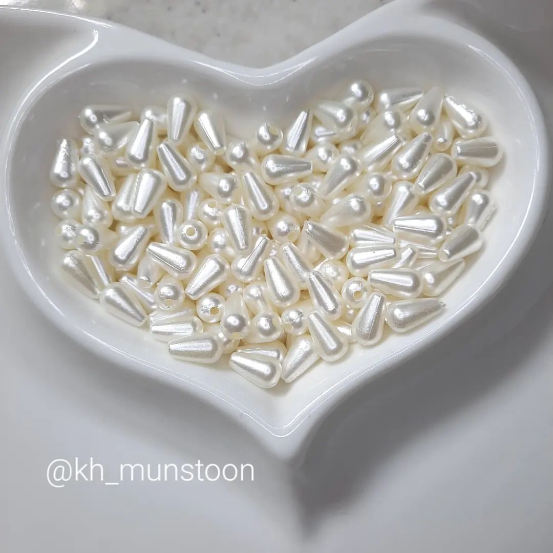 munstoon.0-۲۰۲۳۰۷۰۶-0022 اشکی صدفی متوسط - تصویر 1